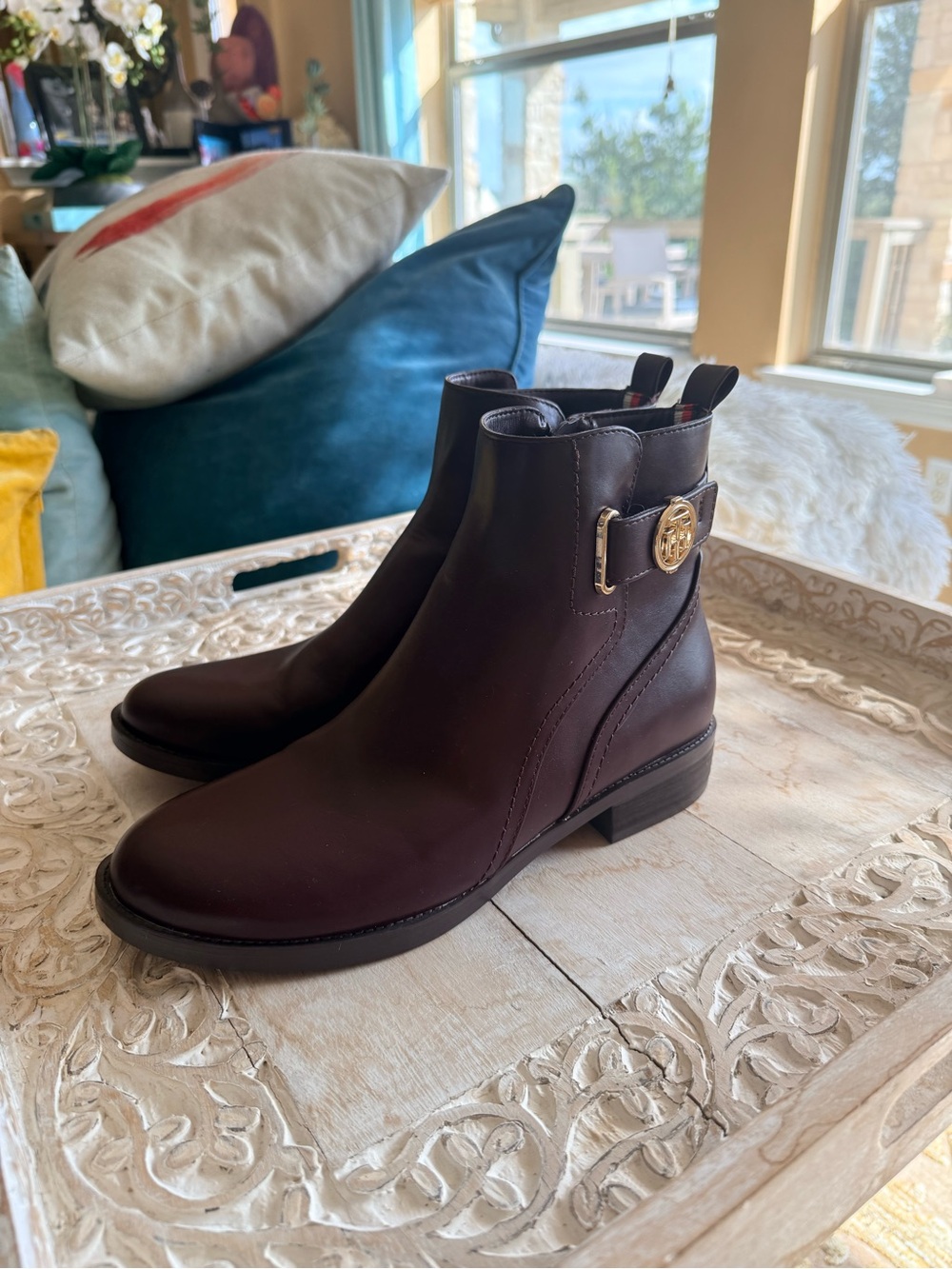 Tommy Hilfiger Dark Brown Leather Ankle Booties with Gold Emblem